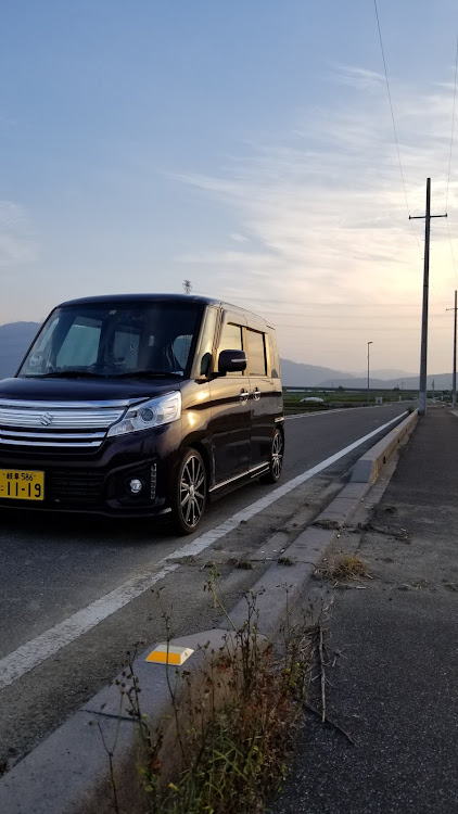 スペーシアカスタムの洗車・スマホクオリティ・ムーンライトバイオレットパールメタリック・青い空レーシングに関するカスタム事例の投稿画像3枚目