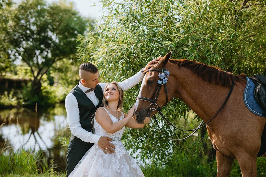 Fotógrafo de casamento Antra Oša (antraosa). Foto de 13 de janeiro 2023