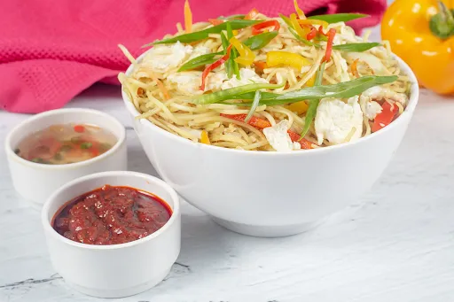 Egg Hakka Noodles