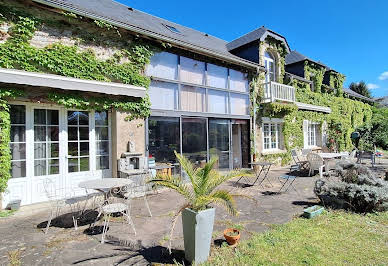 House with pool and terrace 1