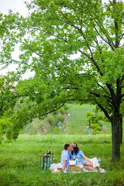 Fotógrafo de casamento Darina Limarenko (andriyanova). Foto de 26 de agosto 2016