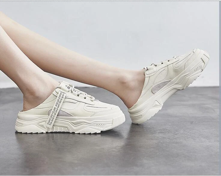 Damskie Białe Buty na Grubej Podeszwie Komfort i Styl Buty Idealne na Co Dzień i na Specjalne Okazje Wygodne i Modne Sneakersy dla Kobiet