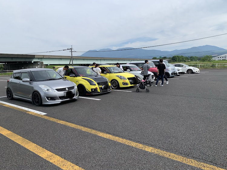 スイフトスポーツのえびのMT・R35・スカイラインER34に関するカスタム事例の投稿画像8枚目