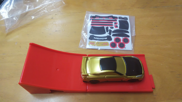 エバンスクロさんが投稿したMacdonald,s・GTR・NISSAN・TOYOTA-86・SUZUKI-jmnyに関するカスタム事例の投稿画像2枚目