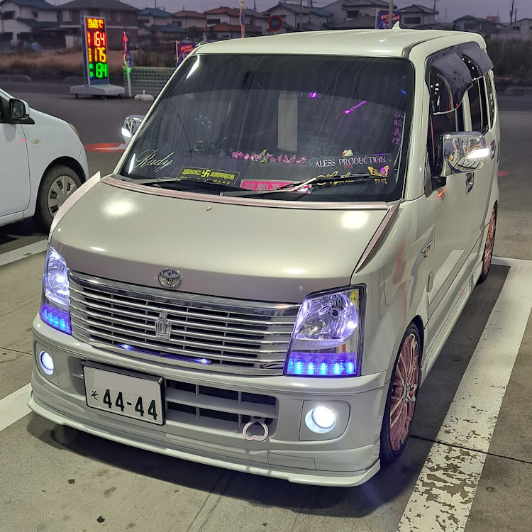 ワゴンRの街道☆小悪魔☆ミ・ぶっちぎり・旬のふぇんすぽ☆ミ・蛍見なきゃ・街道🍁秋探しに関するカスタム事例の投稿画像2枚目