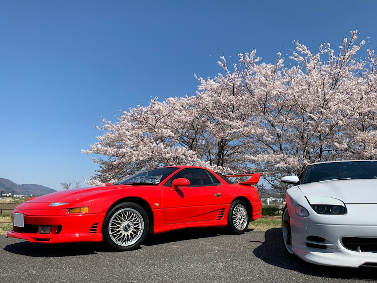 GTOのローアングルショット・かつての相棒・5速MTに関するカスタム事例の投稿画像4枚目
