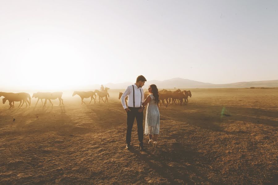 Fotógrafo de casamento Irfan Çelik (irfancelik). Foto de 5 de maio 2021