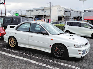 インプレッサ Wrx Sti Gc8の車高短に関するカスタム ドレスアップ情報 46件 車のカスタム情報はcartune