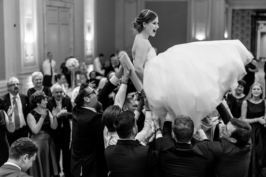 Fotógrafo de casamento Michael Godabreli (godabreli). Foto de 27 de julho 2019