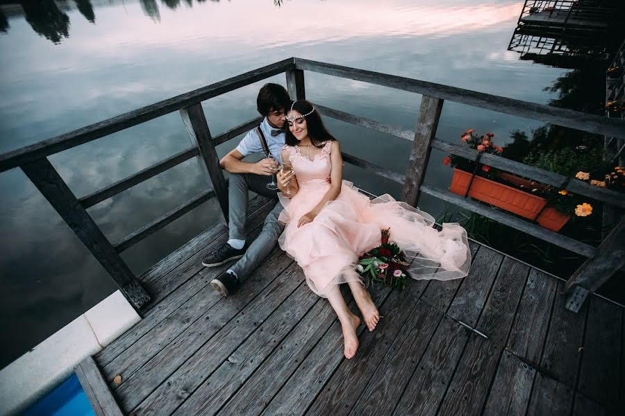 結婚式の写真家Evgeniy Platonov (evgeniy)。2017 2月15日の写真