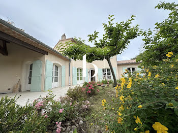 villa à Bagnols-sur-ceze (30)