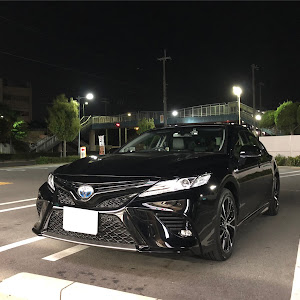 カムリ AXVH70