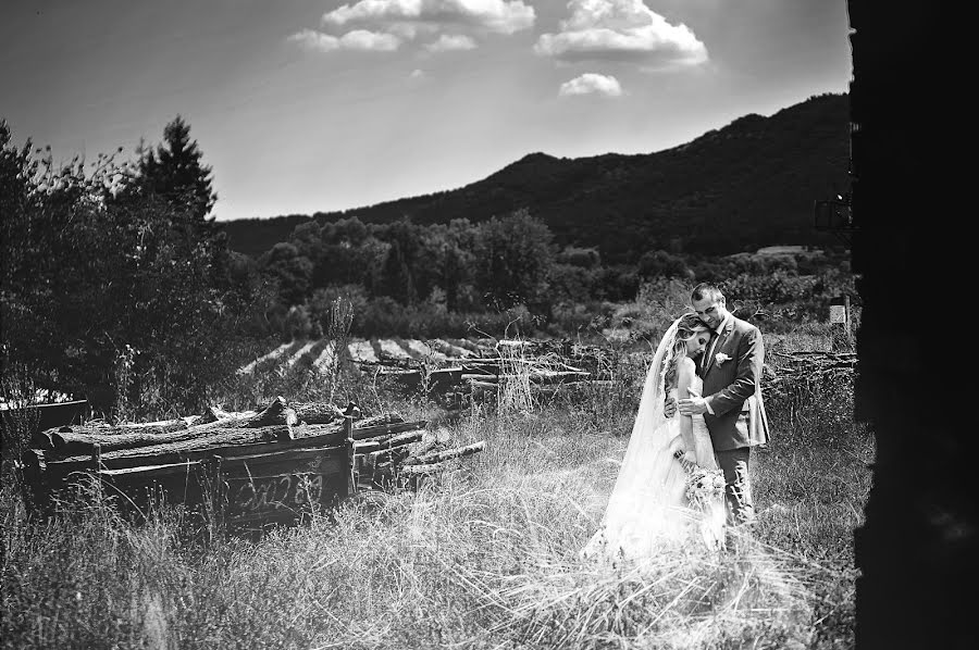 Wedding photographer Simon Varterian (svstudio). Photo of 7 July 2016