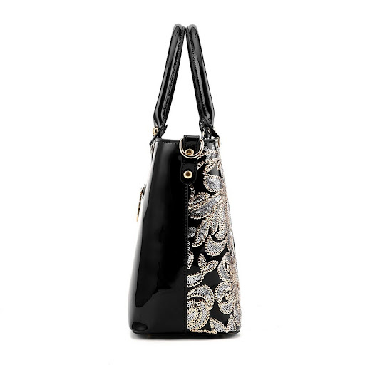 Title 2, Schwarze, bestickte Schultertasche aus hellem L...