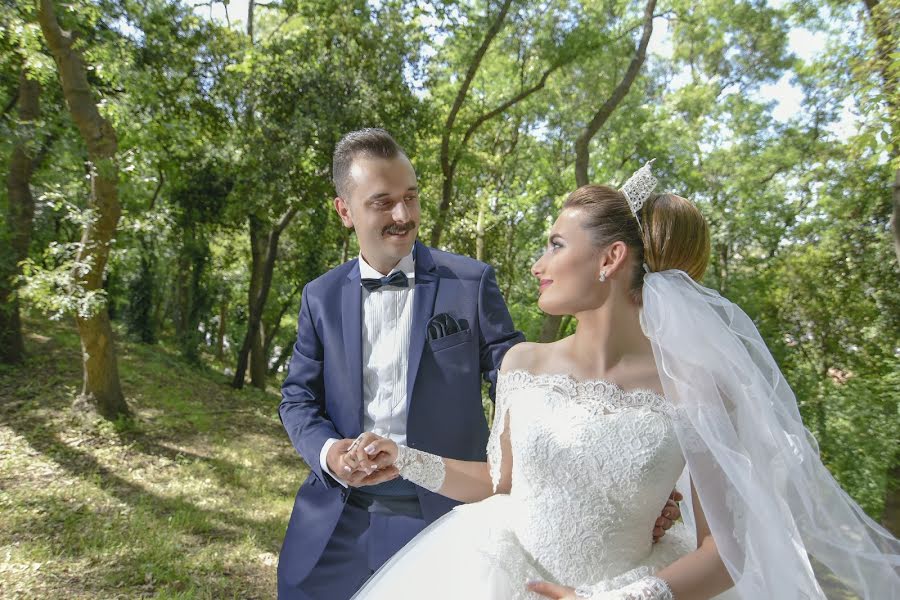 Fotografo di matrimoni Uğur Cankurt (ugurcankurt). Foto del 7 aprile 2017