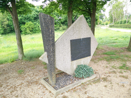 War Monument