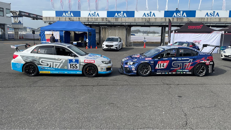 インプレッサ WRX STIのSTIサーキットドライブ・レプリカ・本物とコラボに関するカスタム事例の投稿画像14枚目