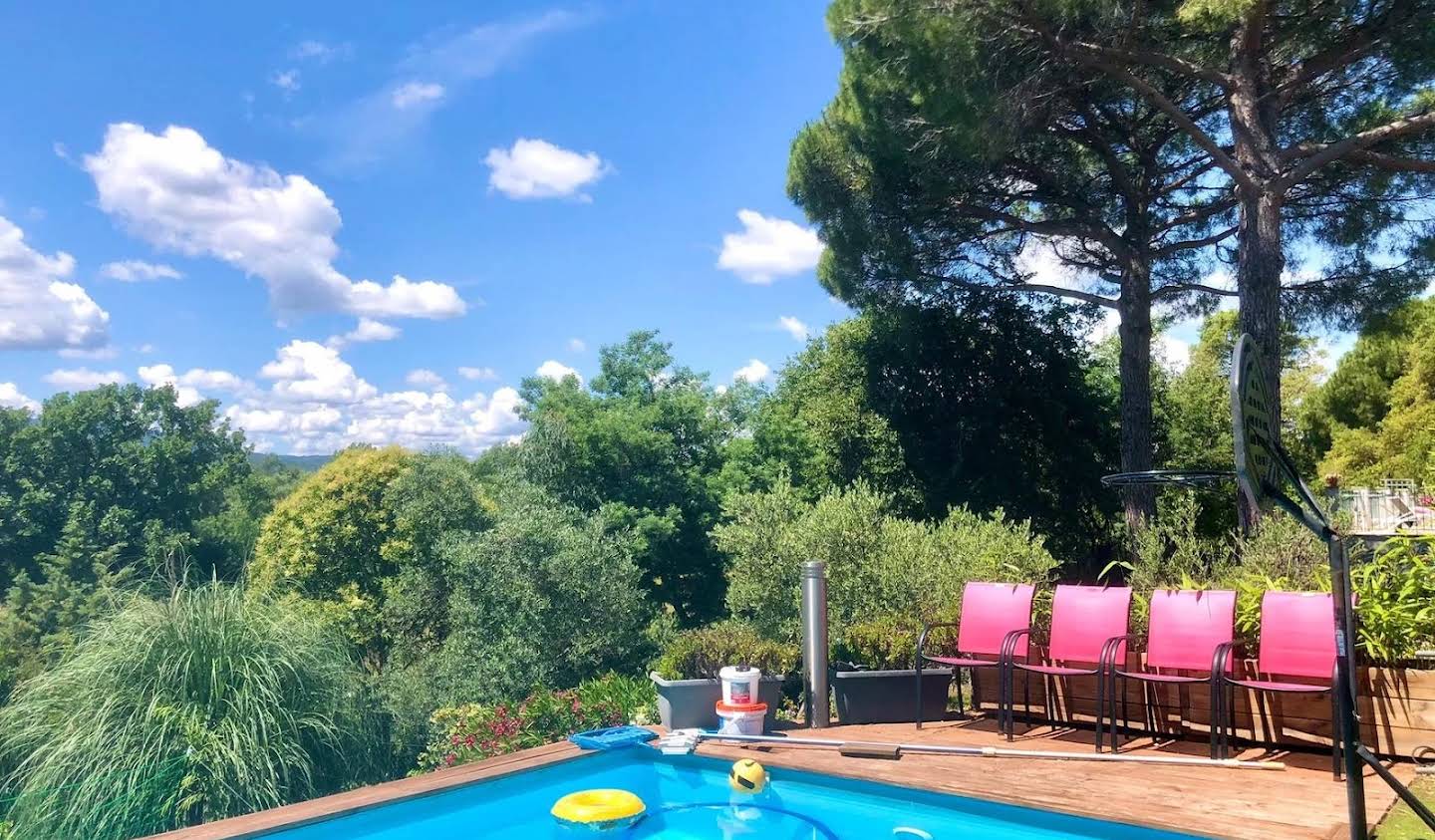 House with pool and terrace Puget-sur-Argens