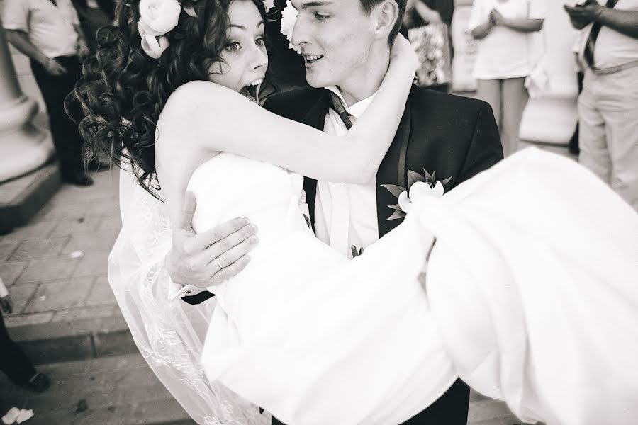 Wedding photographer Evgeniy Flur (fluoriscent). Photo of 11 December 2014