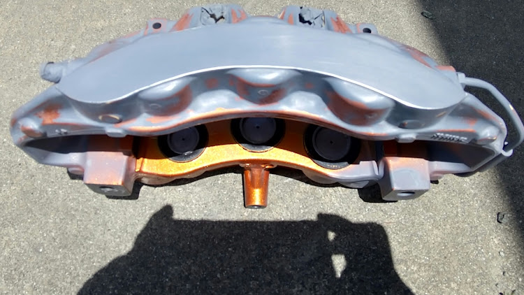 ステージアのステージア260RS・ミレニアムジェイド・スカイラインGT-R・R35ブレーキ・R35ブレーキ修理に関するカスタム事例の投稿画像8枚目