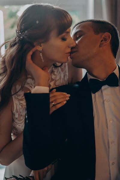 Wedding photographer Aleksandra Lovcova (alexandriaria). Photo of 19 July 2019