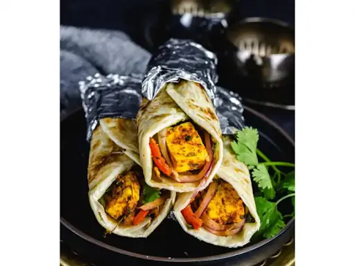 Paneer Makhani Roll