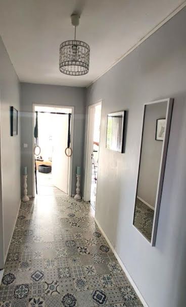 Vente appartement 5 pièces 98 m² à Compiegne (60200), 148 000 €