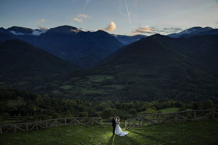 Pulmafotograaf Jose Cruces (josecruces). Foto tehtud 24 mai 2015