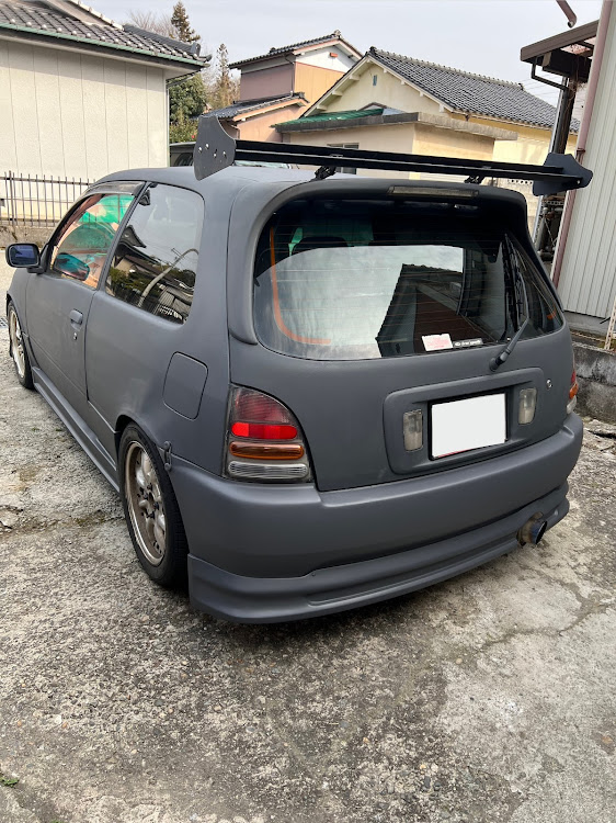 スターレットのエアロ取り付け＆塗装に関するカスタム事例の投稿画像2枚目