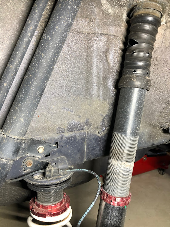 フィットのワイヤー出てた・アライメントは大事・アライメントぐちゃぐちゃ・ブーツ破れてるに関するカスタム事例の投稿画像3枚目