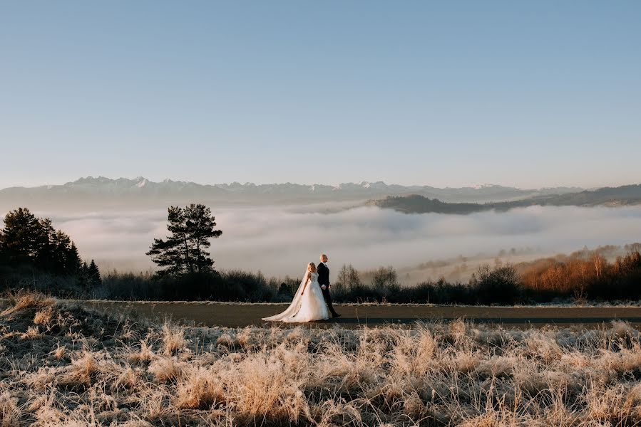 Wedding photographer Dominika Dworszczak (dominikadw). Photo of 1 December 2020