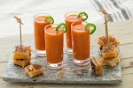 Spicy Tomato Soup with Grilled Cheese Croutons was pinched from <a href="http://www.nibblesandfeasts.com/2016/02/spicy-tomato-soup-with-grilled-cheese-croutons/" target="_blank">www.nibblesandfeasts.com.</a>