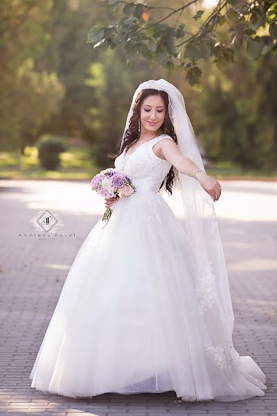 Fotógrafo de casamento Andreea Pavel (andreeapavel). Foto de 9 de janeiro 2019