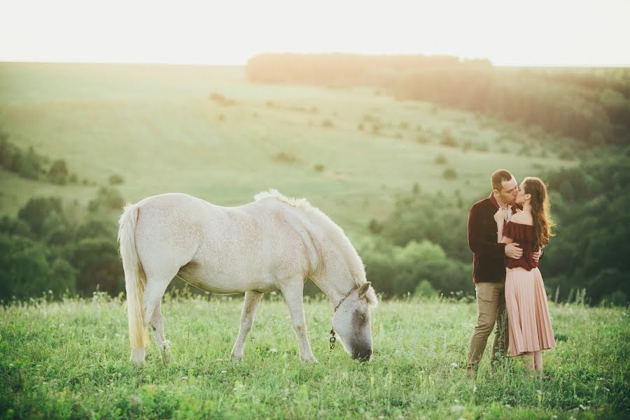 Wedding photographer Evgeniy Karimov (p4photo). Photo of 28 April 2017