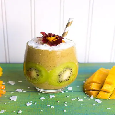 Kiwi Mango Smoothie