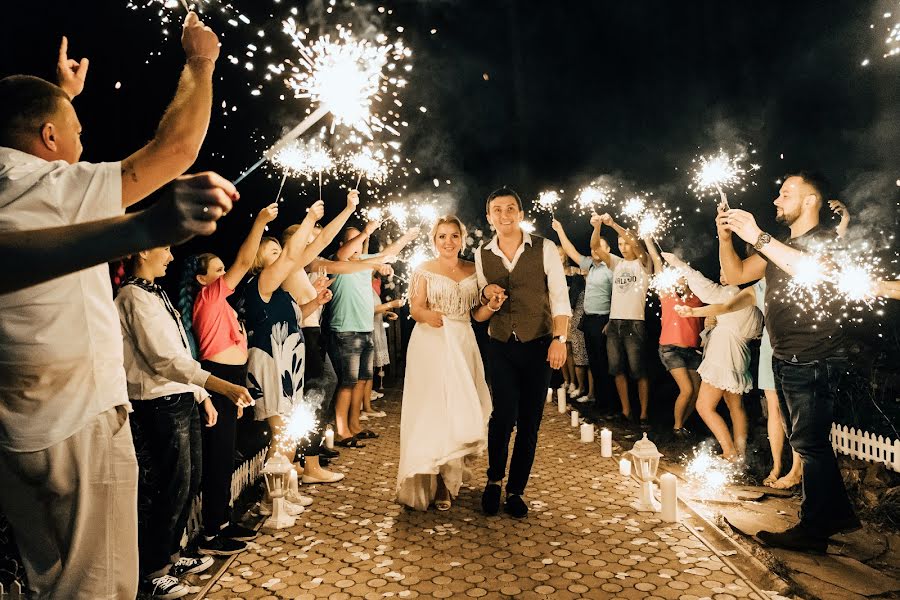 Fotógrafo de casamento Irina Sycheva (iraowl). Foto de 15 de outubro 2019