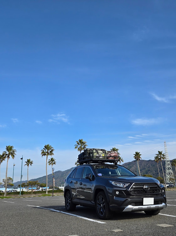 RAV4のキャンプ最高・RAV4に関するカスタム事例の投稿画像1枚目