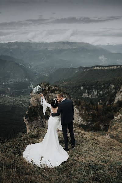 Bryllupsfotograf Gaga Mindeli (mindeli). Bilde av 16 desember 2022