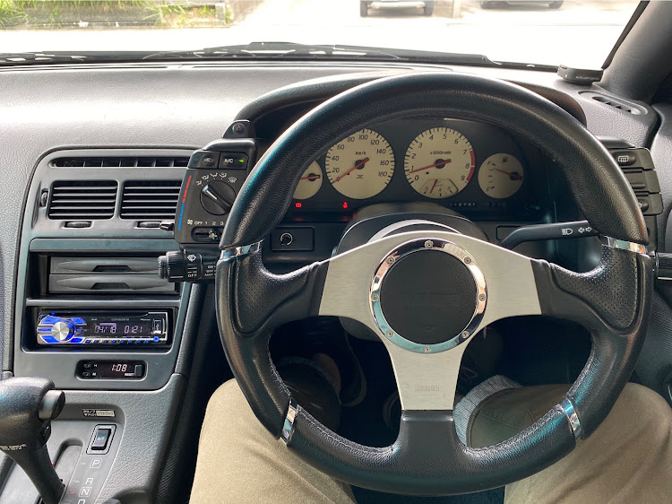 ぬましんさんが投稿した日産・フェアレディZ・300zx・ミッドナイトパープル・道の駅に関するカスタム事例の投稿画像3枚目