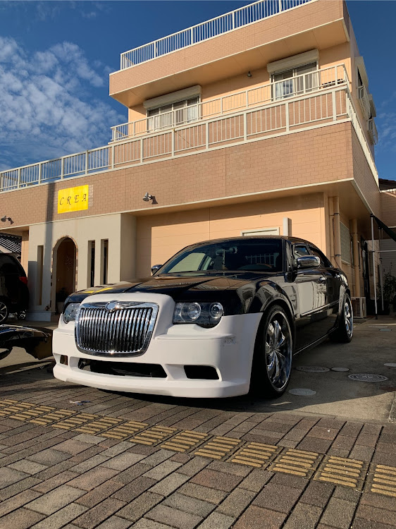 300Cのクライスラー・300C・アメ車に関するカスタム事例の投稿画像1枚目