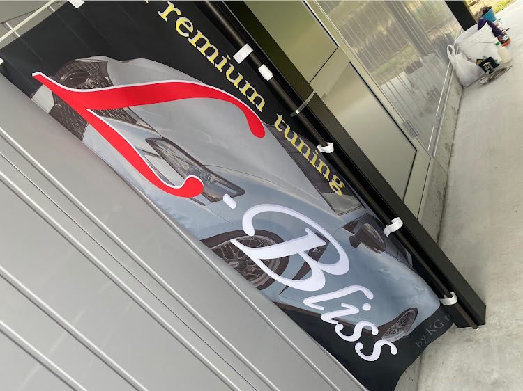 GS FのHNT会・中古車販売・CT200hに関するカスタム事例の投稿画像2枚目