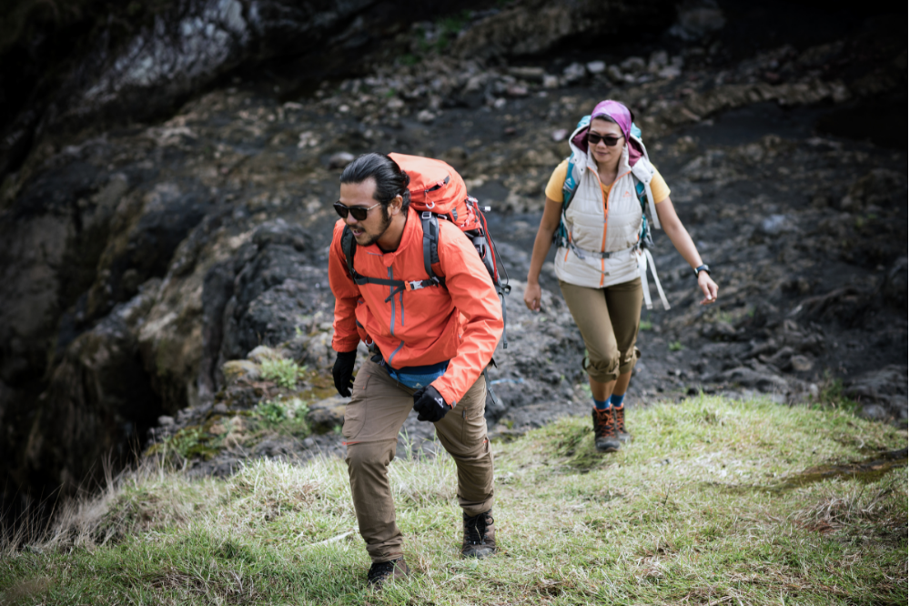 sepatu hiking