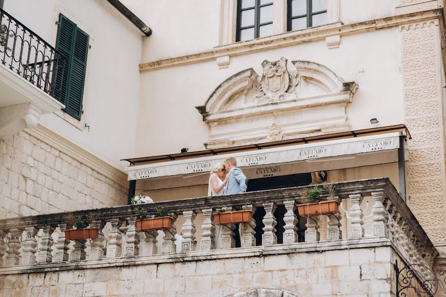 Fotógrafo de casamento Denis Bogdanov (bogdanovfoto). Foto de 12 de março 2020