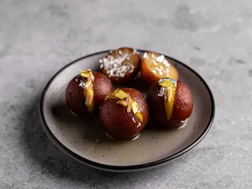 Angoori Gulab Jamaun