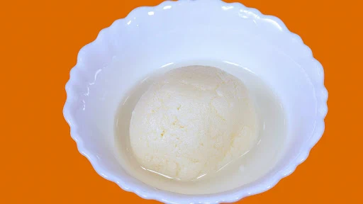 Sponge Rasgulla [1 Piece]