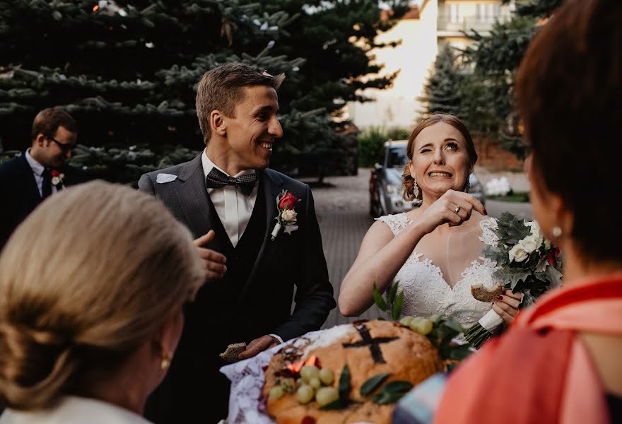 婚禮攝影師Kamila Kowalik（kamilakowalik）。2017 12月7日的照片