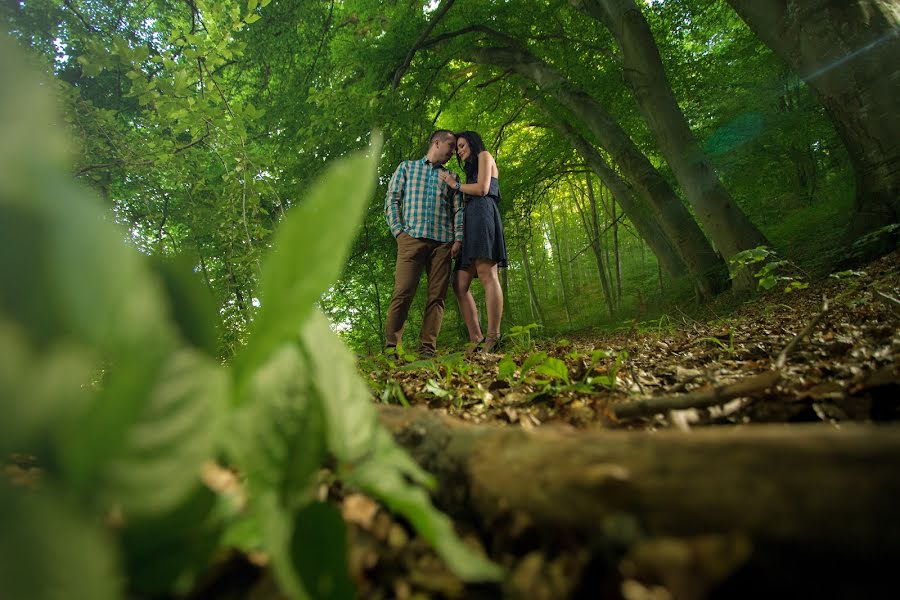 Photographe de mariage Vladut Tiut (tvphoto). Photo du 11 février 2018