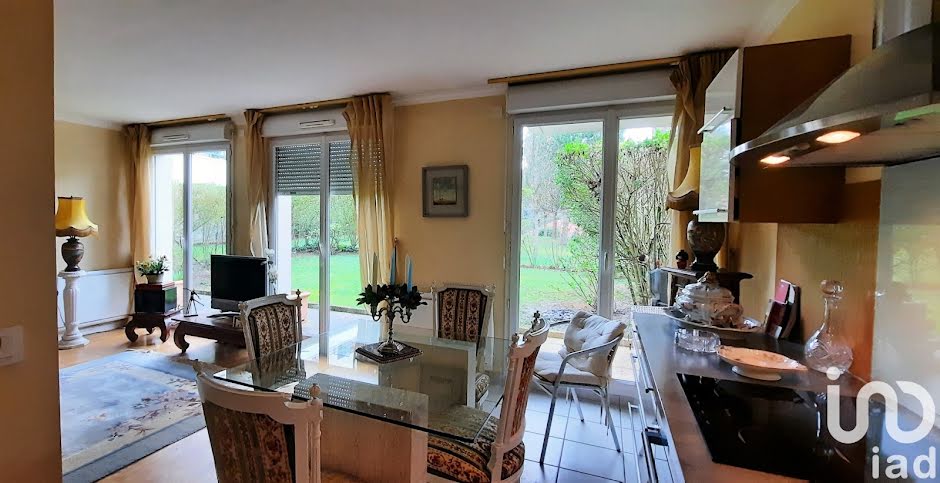 Vente appartement 2 pièces 61 m² à Montmorency (95160), 259 000 €