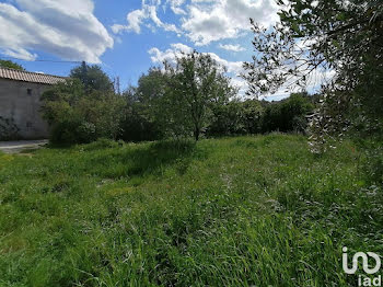 terrain à Villeneuve-les-avignon (30)