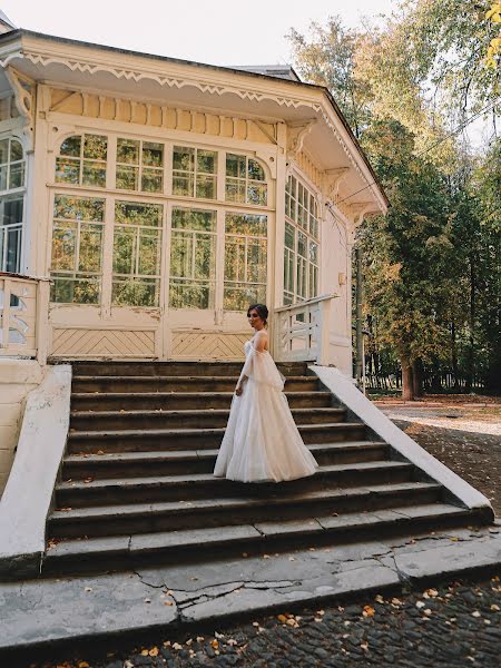 Wedding photographer Elizaveta Tumanova (lizaveta). Photo of 12 December 2019